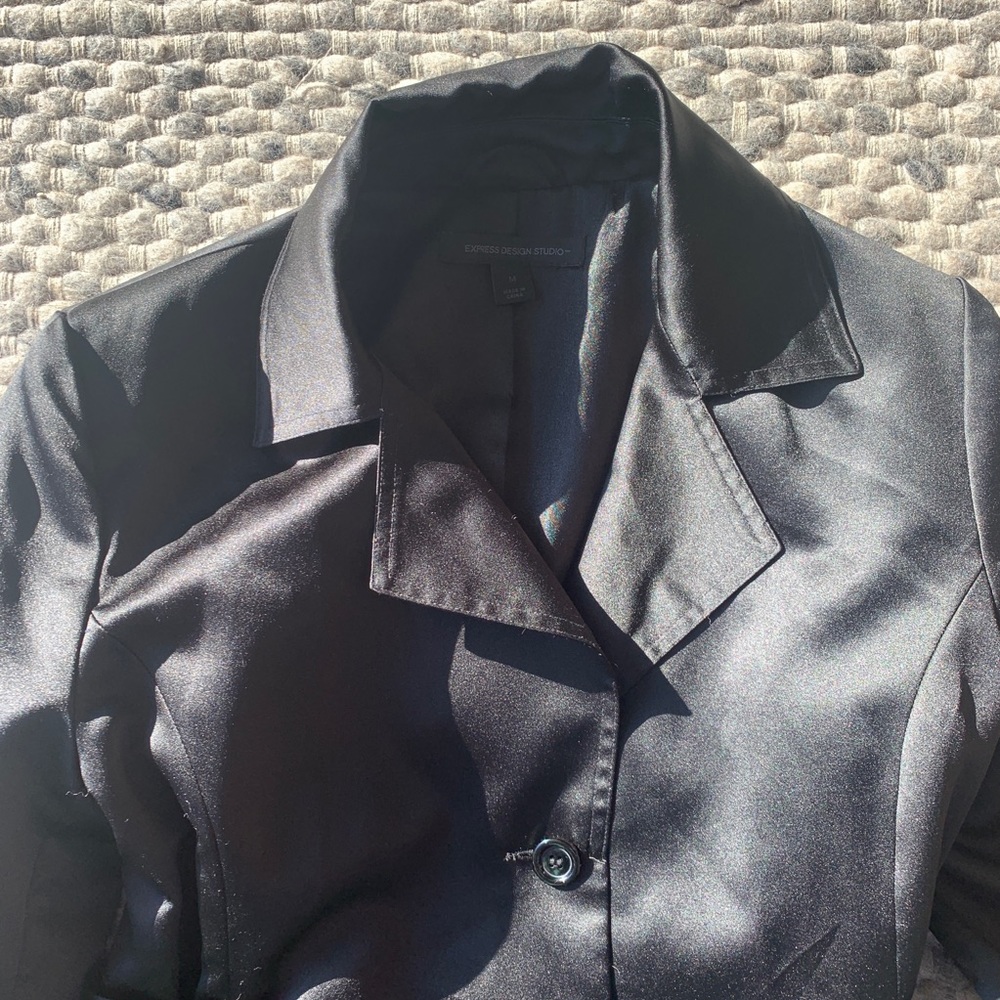 Black silky dress coat - Picture 3 of 3